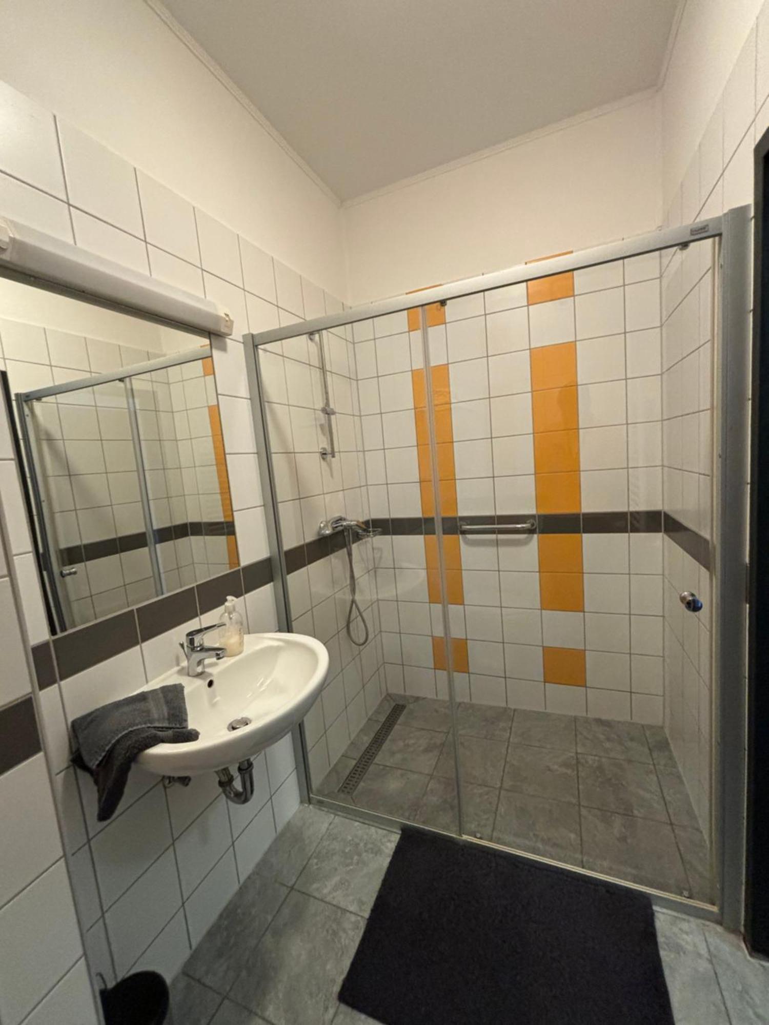 Skc Siofok Aparthotel Buitenkant foto